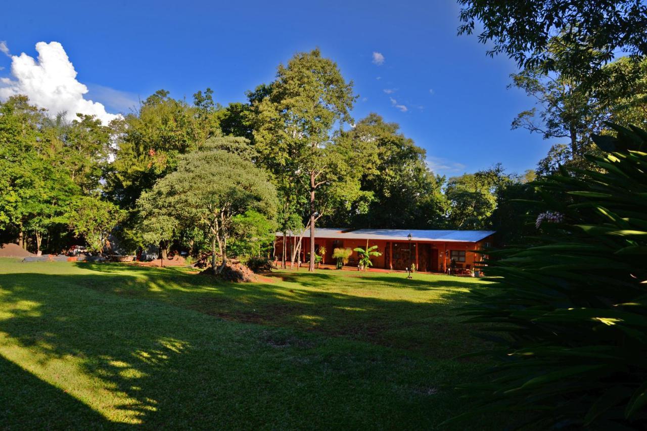 Posada del Chamán Iguazú Puerto Iguazú Exterior foto