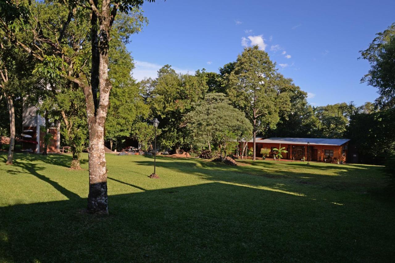 Posada del Chamán Iguazú Puerto Iguazú Exterior foto